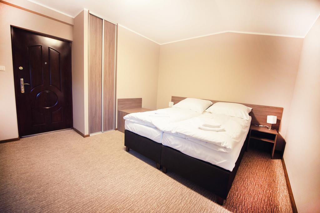 Makara Hotel Katowice Quarto foto