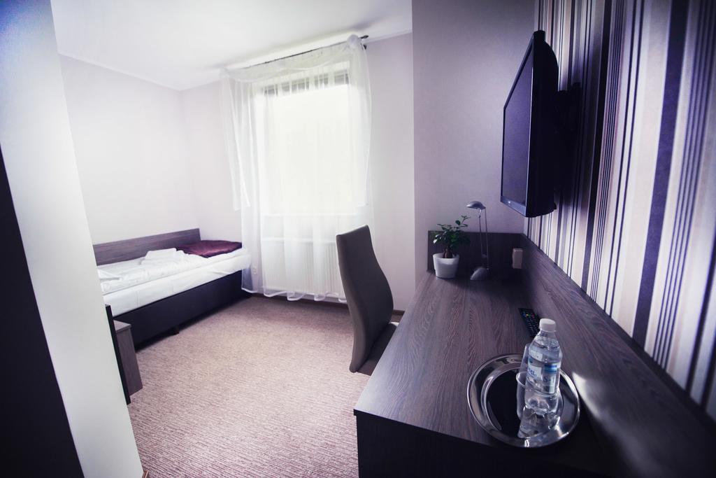 Makara Hotel Katowice Quarto foto